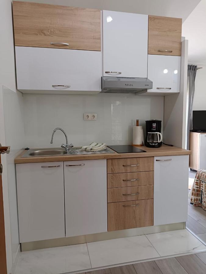 Apartman Freja II ポドストラナ エクステリア 写真